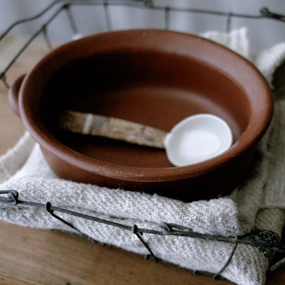Vintage Traditional Oaxacan Red Clay Pottery Oval Serving Dish/Folk Art - Picture 2 of 5